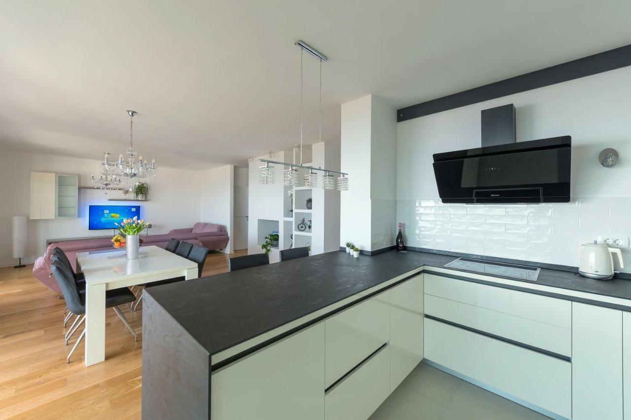 Penthouse Jure Apartment Makarska Exterior photo