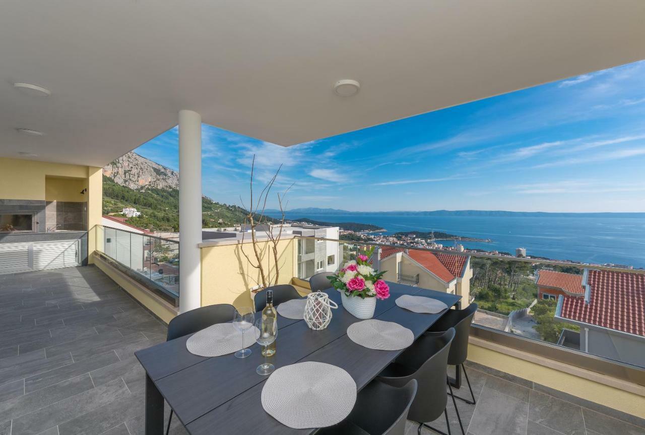 Penthouse Jure Apartment Makarska Exterior photo